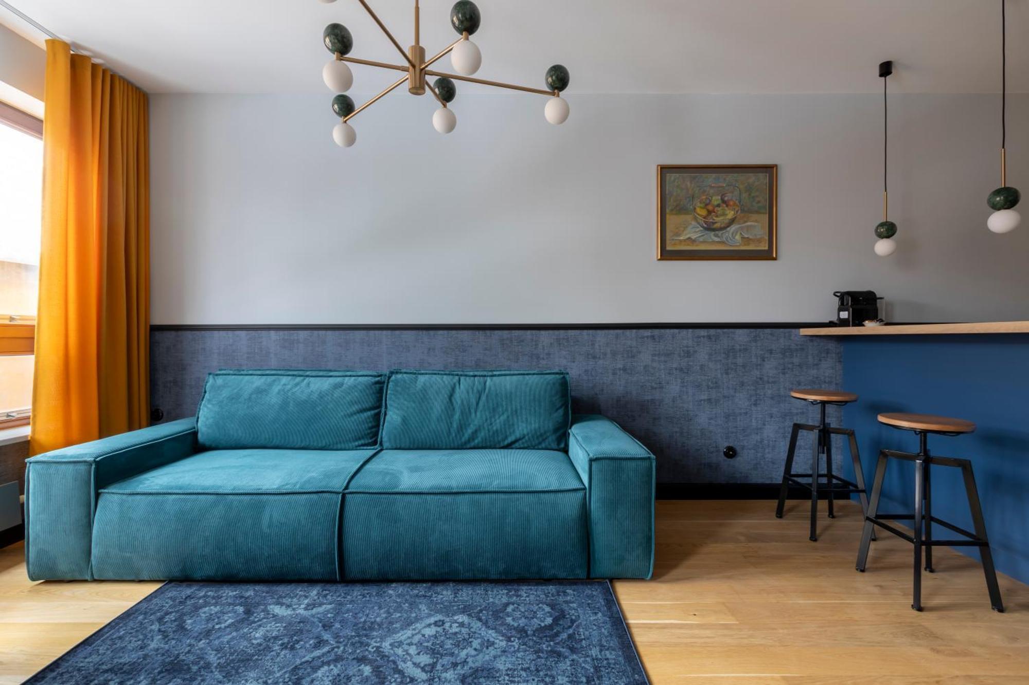 Homewell Czartoria- Free Parking